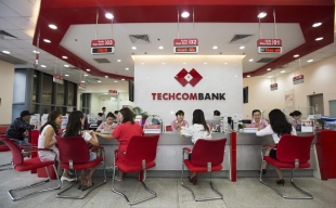 Techcombank cán mốc vốn hóa 9 tỷ USD, vượt qua loạt ông lớn để trở thành ngân hàng tư nhân số 1 thị trường
