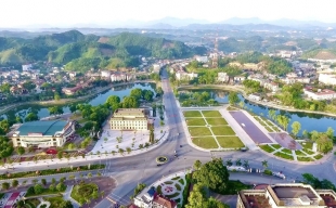 Bài 2: Để có một nguồn nhân lực “vừa hồng vừa chuyên” ở tỉnh Lào Cai mới