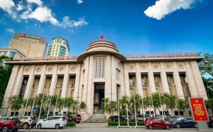 Ngân hàng Nhà nước thu hẹp mạnh lượng OMO chào thầu, mở rộng kỳ hạn bơm vốn lên 105 ngày