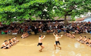 Bắc Giang: Lễ hội Vật cầu nước làng Vân diễn ra từ ngày 19/5