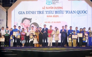 Vinh danh 10 “Gia đình trẻ hạnh phúc” năm 2024