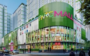 Uniqlo khai trương cửa hàng mới tại TTTM Parc Mall (TP.HCM)