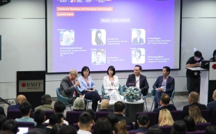 RMIT Việt Nam thành lập Trung tâm nghiên cứu công nghệ mới hỗ trợ chuyển đổi số doanh nghiệp