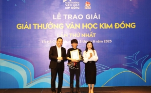 NXB Kim Đồng trao Giải thưởng Văn học Kim Đồng lần thứ nhất