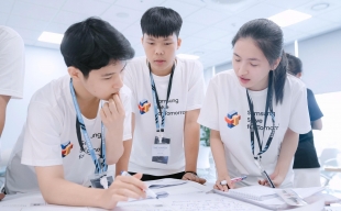 Top 50 cuộc thi Samsung Solve for Tomorrow 2025: Nhiều ý tưởng hướng đến cộng đồng