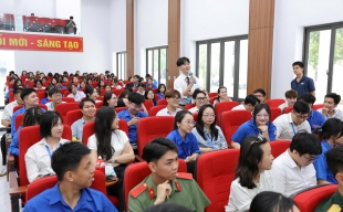 Khai mạc hội trại “Thanh niên Việt Nam: Làm chủ ngoại ngữ – Bản lĩnh hội nhập” lần thứ II