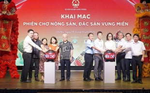 Khai mạc phiên chợ nông sản, đặc sản vùng miền năm 2025