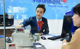 Bản tin kinh tế - tài chính 23/11: VietinBank lùi thời gian phát hành và giải ngân 8.000 tỷ đồng trái phiếu