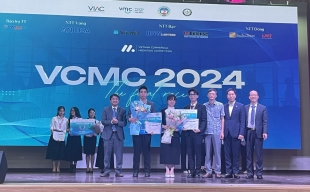 Giải Vàng chung kết Cuộc thi Hòa giải Thương mại Việt Nam - VCMC 2024 gọi tên Trường Đại học Luật Hà Nội