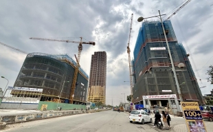 Lượng chung cư mở bán mới ra thị trường Hà Nội cao gấp gần 4 lần TP.HCM, giá tiếp tục phá đỉnh