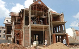 Nhà riêng lẻ dưới 7 tầng ở TP.HCM có thể sắp được miễn giấy phép xây dựng