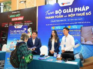 Công nghệ hội tụ tại Diễn đàn Chuyển đổi số ngành Công Thương 2025