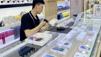 Doanh thu của Apple tại Việt Nam đạt kỷ lục dù chưa mở một cửa hàng nào trong suốt 10 năm
