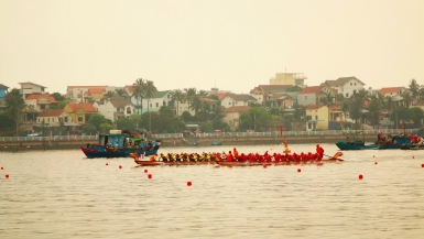 Quảng Bình: Khai mạc Giải đua thuyền truyền thống vô địch quốc gia năm 2024