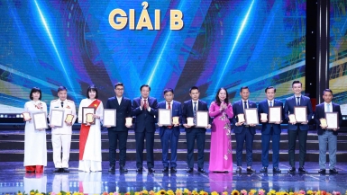 Báo và PTTH Phú Thọ đạt giải B Giải Báo chí toàn quốc phòng, chống tham nhũng, lãng phí, tiêu cực lần thứ V