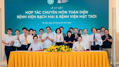 Bệnh viện Bạch Mai đồng hành chuyên môn kỹ thuật cao với Bệnh viện Mặt Trời
