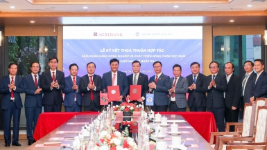 Agribank và Đại học Kinh tế Quốc dân ký kết thỏa thuận hợp tác, phát triển nguồn nhân lực chất lượng cao