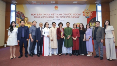 Vụ trưởng Vụ Ngoại giao Văn hóa và UNESCO: “Văn hóa là con đường ngắn nhất từ trái tim đến trái tim”