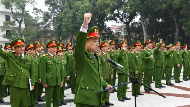 Thề đấu tranh không khoan nhượng với tội phạm ma tuý