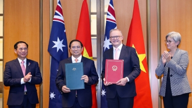 Australia sẽ tạo điều kiện cho 1.000 lao động Việt sang làm nông nghiệp