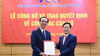 Nhà báo Nguyễn Linh Anh giữ chức Tổng Biên tập Tạp chí Diễn đàn Doanh nghiệp