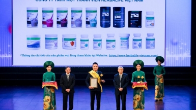 Herbalife Việt Nam đạt giải thưởng “Sản phẩm vàng vì sức khỏe cộng đồng năm 2024”