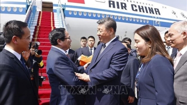 Thủ tướng Phạm Minh Chính ra sân bay tiễn Tổng Bí thư, Chủ tịch nước Trung Quốc Tập Cận Bình