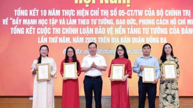 Tạp chí điện tử Kinh doanh và Phát triển giành 3 giải cao tại Cuộc thi chính luận bảo vệ nền tảng tư tưởng của Đảng