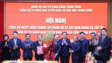 Đổi mới tư duy nhận thức, hành động, nâng cao chất lượng tham mưu chiến lược trên lĩnh vực Tuyên giáo và Dân vận