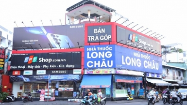 FPT Retail đạt doanh thu hơn 23.000 tỷ đồng sau 6 tháng, Long Châu đóng góp 70%