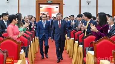 [Ảnh] Tổng Bí thư Tô Lâm dự Đại hội Đảng bộ Văn phòng Trung ương Đảng nhiệm kỳ 2025-2030