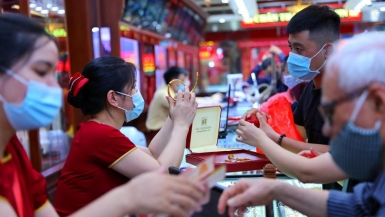Chính phủ yêu cầu đưa giao dịch mua bán vàng vào diện chịu thuế thu nhập cá nhân