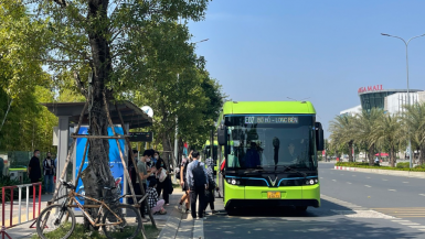 Ứng dụng công cụ kinh tế thay thế mệnh lệnh hành chính trong quản lý, kiểm soát và chuyển đổi phương tiện GT sử dụng năng lượng hóa thạch tại VN