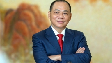 Tỷ phú Phạm Nhật Vượng chuyển nhượng hơn 60 triệu cổ phiếu VIC để tăng vốn cho VinEnergo