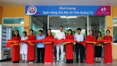 Khai trương Ngân hàng sữa mẹ vệ tinh tại Quảng Trị