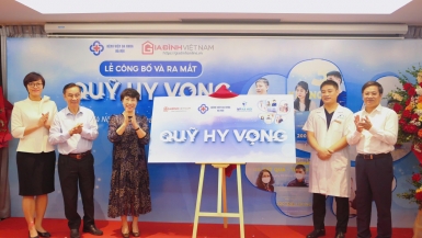 Quỹ Hy vọng - Thắp lên giấc mơ làm cha mẹ cho các cặp vợ chồng hiếm muộn
