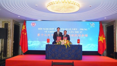 Hải quan Việt Nam - Trung Quốc tăng cường hợp tác toàn diện trong đấu tranh chống buôn lậu