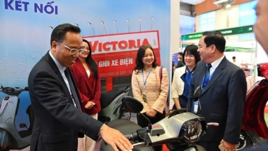 Khai mạc Hội chợ Triển lãm thiết bị tiết kiệm năng lượng và chuyển đổi xanh 2025