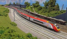 Đề xuất nghiên cứu đường sắt tốc độ cao Bắc Nam 250 km/h