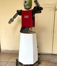 Robot make in Vietnam mở ra cơ hội cho robot dịch vụ