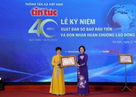 Báo Tin tức kỷ niệm 40 năm Ngày xuất bản số báo đầu tiên và đón nhận Huân chương Lao động hạng Nhất