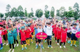 Khai mạc Giải đấu bóng đá các lớp năng khiếu trọng điểm tỉnh Đồng Tháp 2023