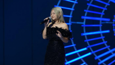 Ca sĩ trẻ Hà Minh gây ấn tượng trên sân khấu Vietnam Idol 2023