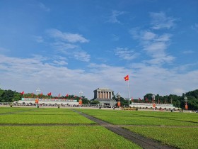 Hơn 30.000 lượt người vào Lăng viếng Chủ tịch Hồ Chí Minh trong ngày 2/9