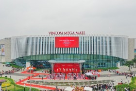 Vincom Retail (VRE) lãi ròng hơn 1.300 tỷ đồng trong quý III