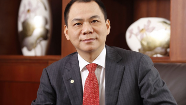 Ông Phạm Nhật Vượng chuyển từ Chủ tịch sang làm Tổng Giám đốc VinFast