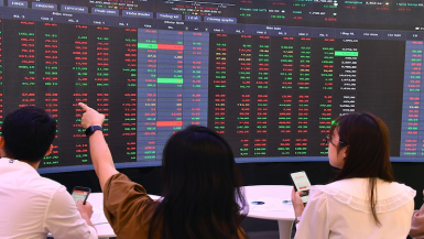 Kỳ vọng hàng tỷ USD sẽ 'đổ bộ' vào thị trường chứng khoán Việt Nam sau khi nâng hạng