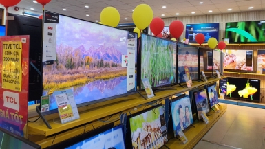Hàng loạt tivi 4K xả kho cực rẻ trong dịp Tết Dương lịch, mẫu 40 inch giá 5 triệu đồng
