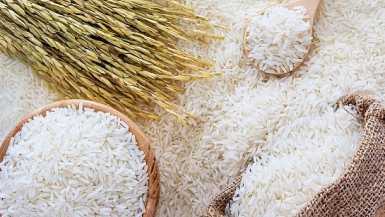 Giá gạo Việt Nam vượt đỉnh 9 năm, giá gạo Ấn Độ và Thái Lan vẫn cao nhất nhiều tháng