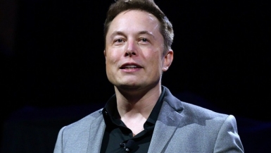 Elon Musk trở thành người giàu nhất thế giới